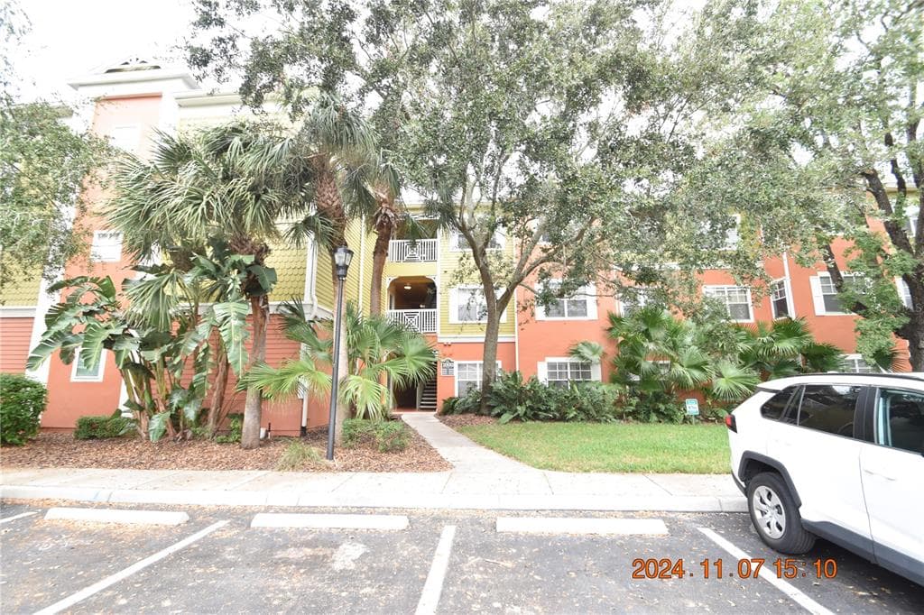 4207 S DALE MABRY HIGHWAY UNIT 10102 TAMPA, FL 33611