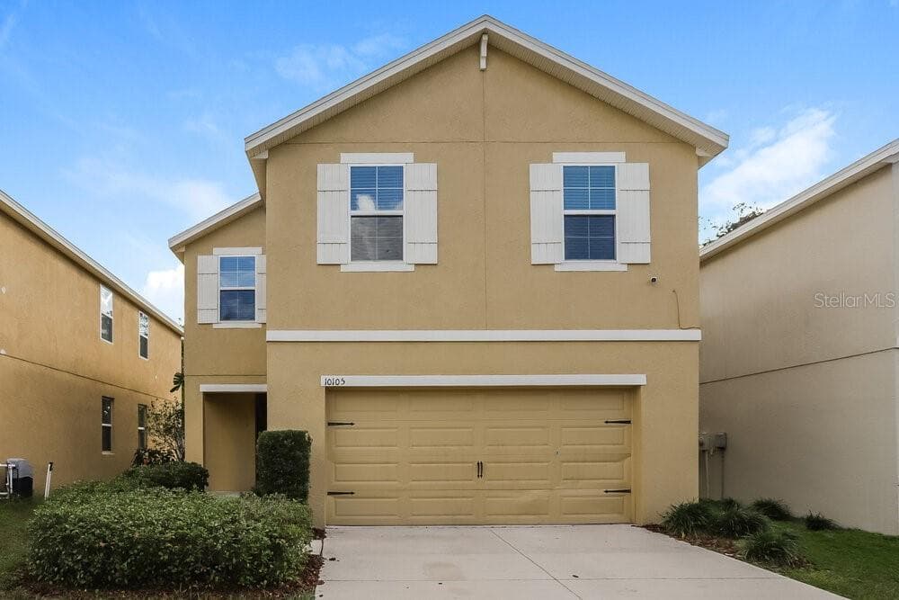 10105 HAWK STORM AVENUE TAMPA, FL 33610