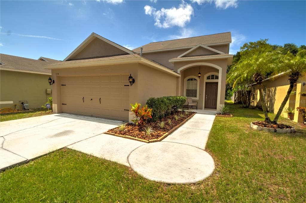 7238 BELLINGHAM OAKS BOULEVARD TAMPA, FL 33634