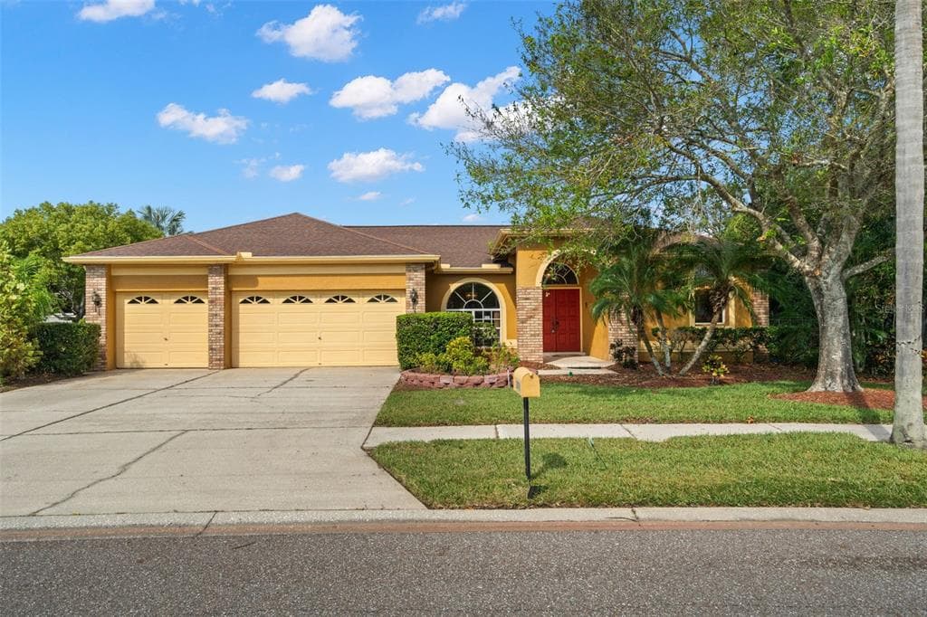 1878 EAGLE TRACE BOULEVARD