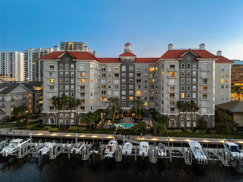 700 S HARBOUR ISLAND BOULEVARD UNIT 611 TAMPA, FL 33602