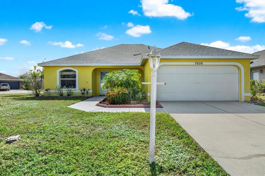 7806 50TH PLACE E BRADENTON, FL 34203