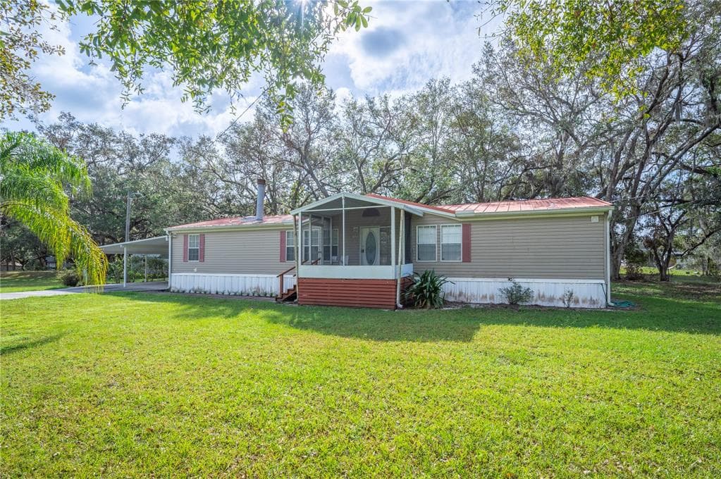 1325 CANDY CANE LANE PLANT CITY, FL 33566