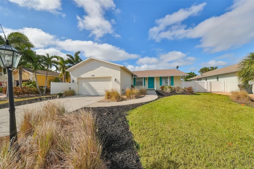 6512 BIMINI COURT APOLLO BEACH, FL 33572