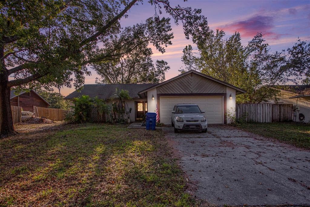 1524 FOGGY RIDGE PARKWAY LUTZ, FL 33559