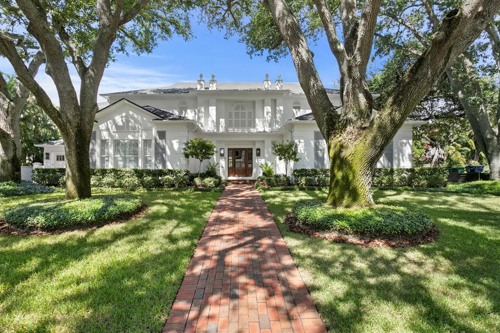 4923 ANDROS DRIVE TAMPA, FL 33629