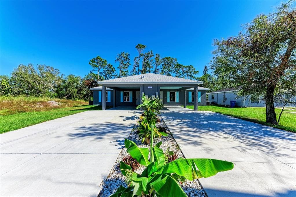 4903 20TH STREET COURT E UNIT 101 BRADENTON, FL 34203