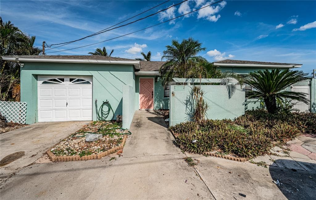 14035 E PARSLEY DRIVE MADEIRA BEACH, FL 33708