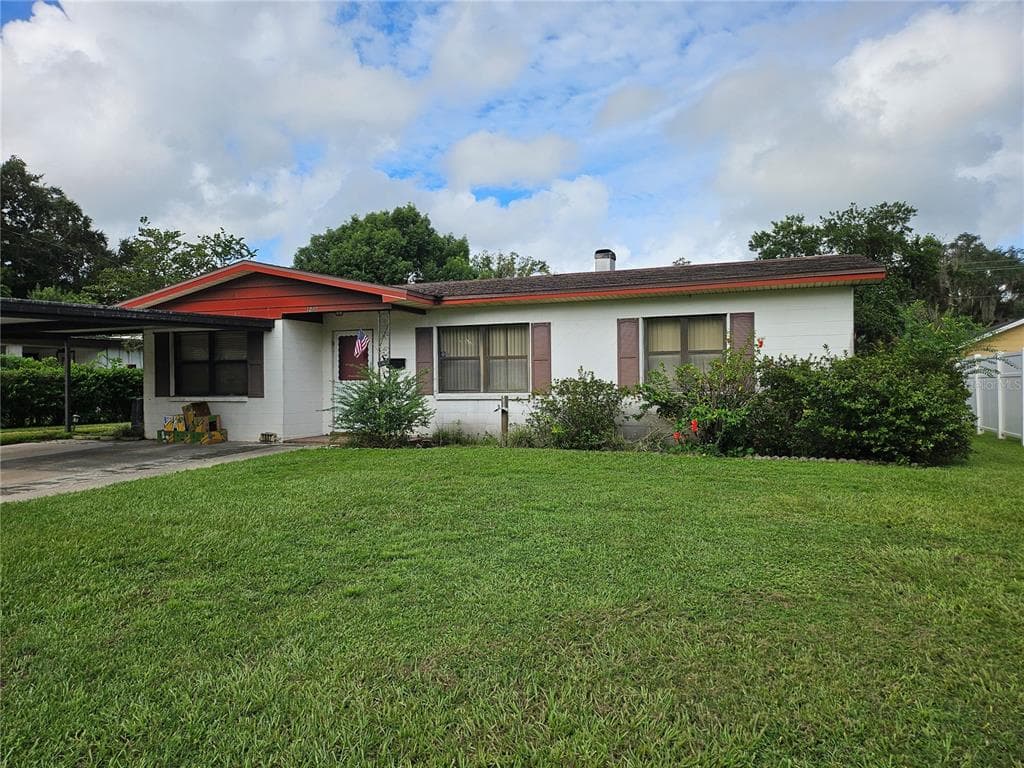 1007 N PALM DRIVE PLANT CITY, FL 33563