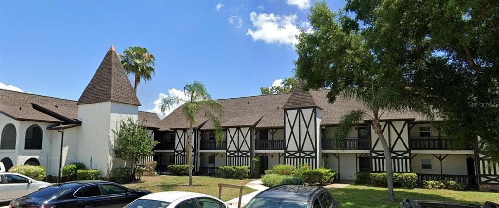 360 N BAYSHORE BOULEVARD UNIT 202 CLEARWATER, FL 33759