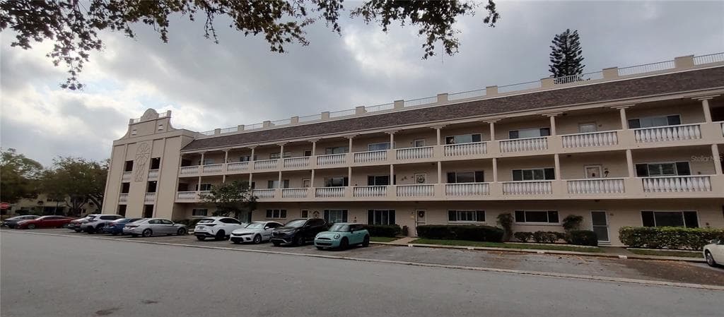 2170 AMERICUS BOULEVARD N UNIT 22 CLEARWATER, FL 33763