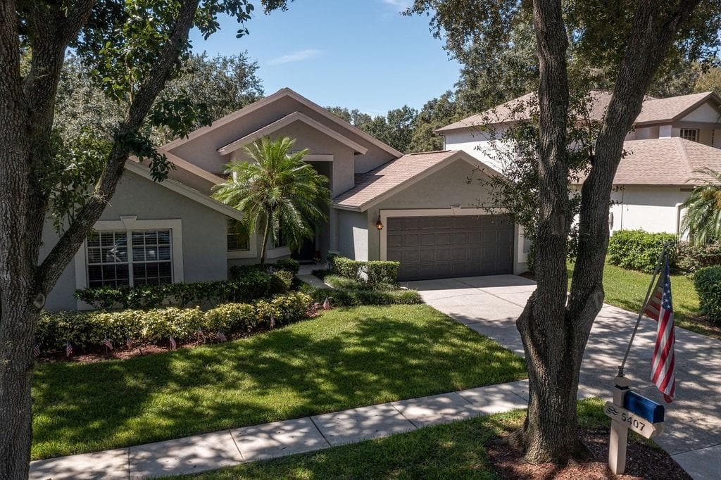 5407 TWIN CREEKS DRIVE