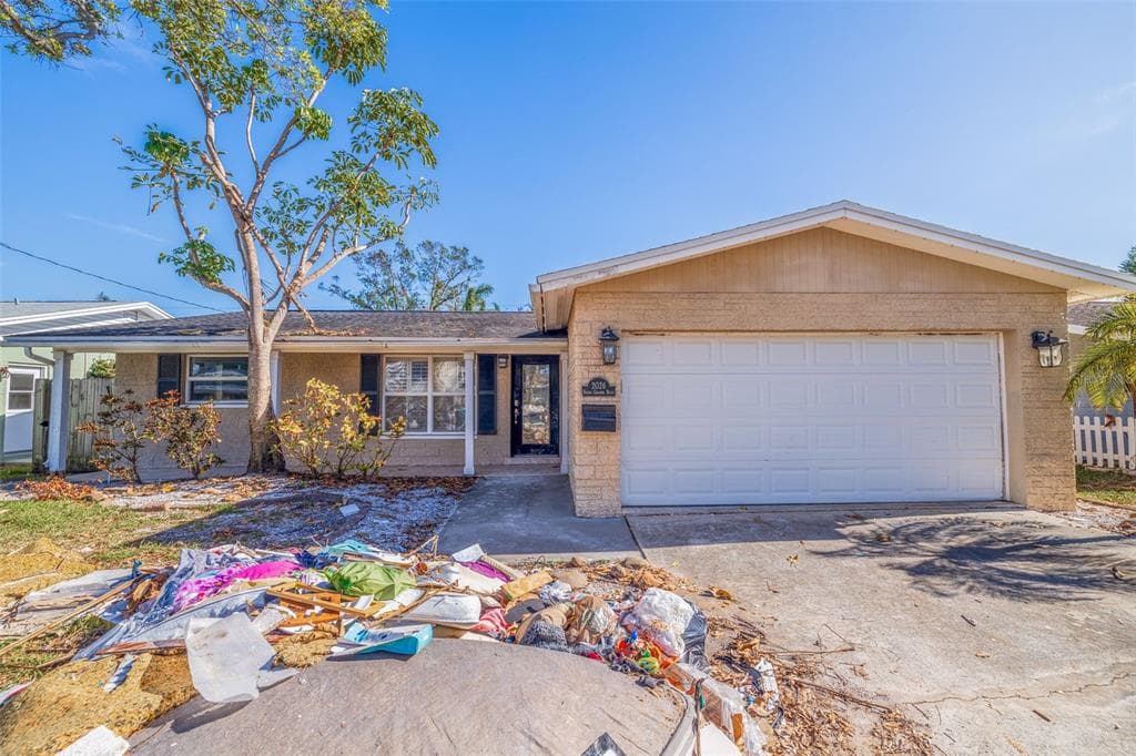 2026 BAYOU GRANDE BOULEVARD NE ST PETERSBURG, FL 33703