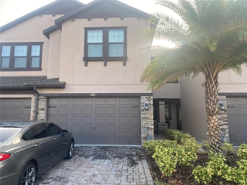 4668 ALMADA LANE WESLEY CHAPEL, FL 33543