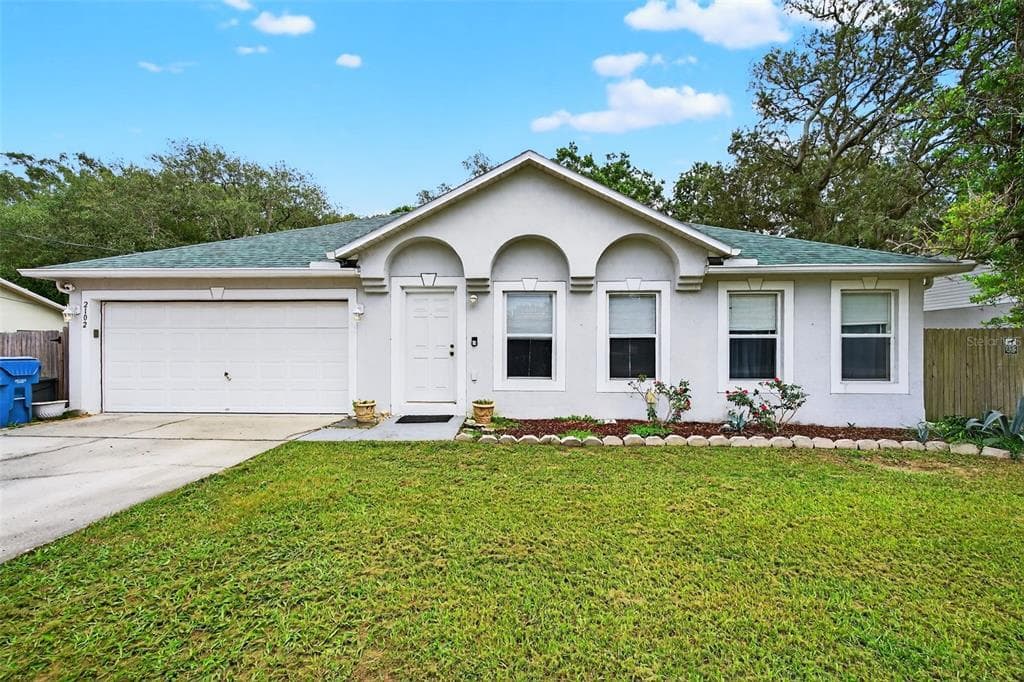 2102 DELTONA BOULEVARD SPRING HILL, FL 34606
