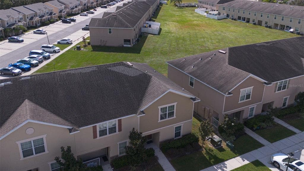 27536 DESERT WILLOW WAY WESLEY CHAPEL, FL 33544
