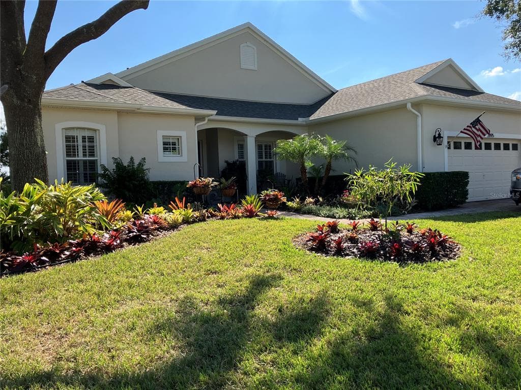 2895 ASPEN PEAK COURT CLERMONT, FL 34711