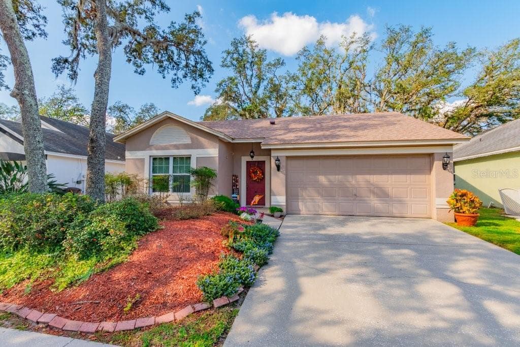 4009 FONTANA PLACE VALRICO, FL 33596