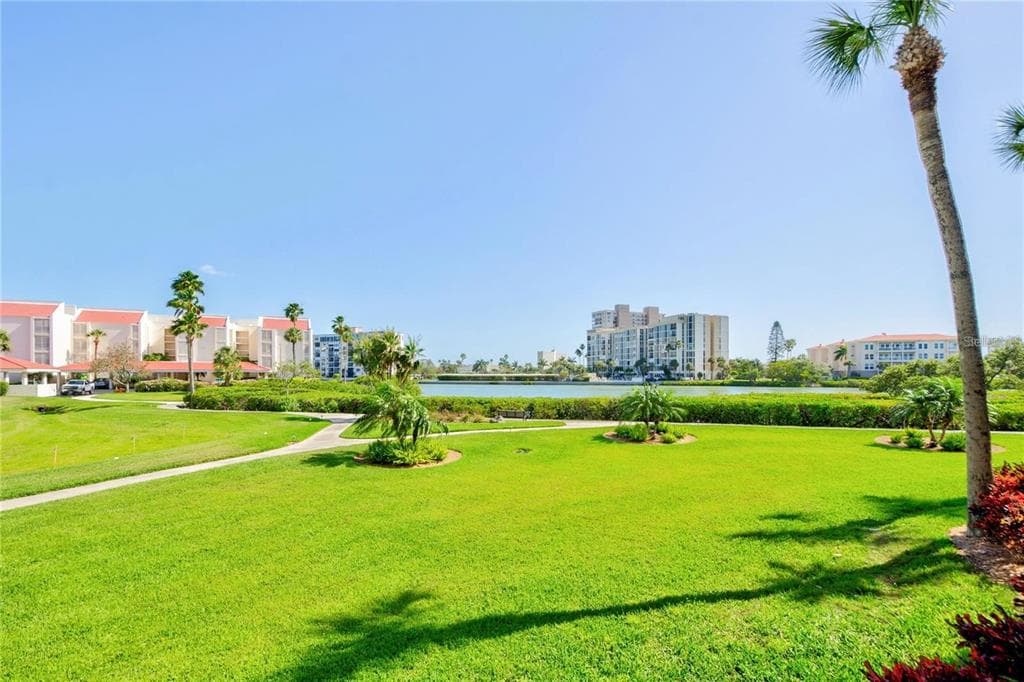 7871 SAILBOAT KEY BOULEVARD S UNIT 107 SOUTH PASADENA, FL 33707
