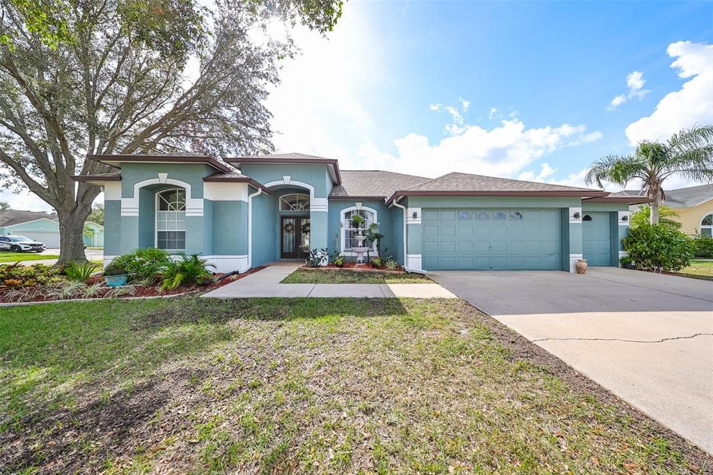 12021 RUNNING FOX CIRCLE RIVERVIEW, FL 33569