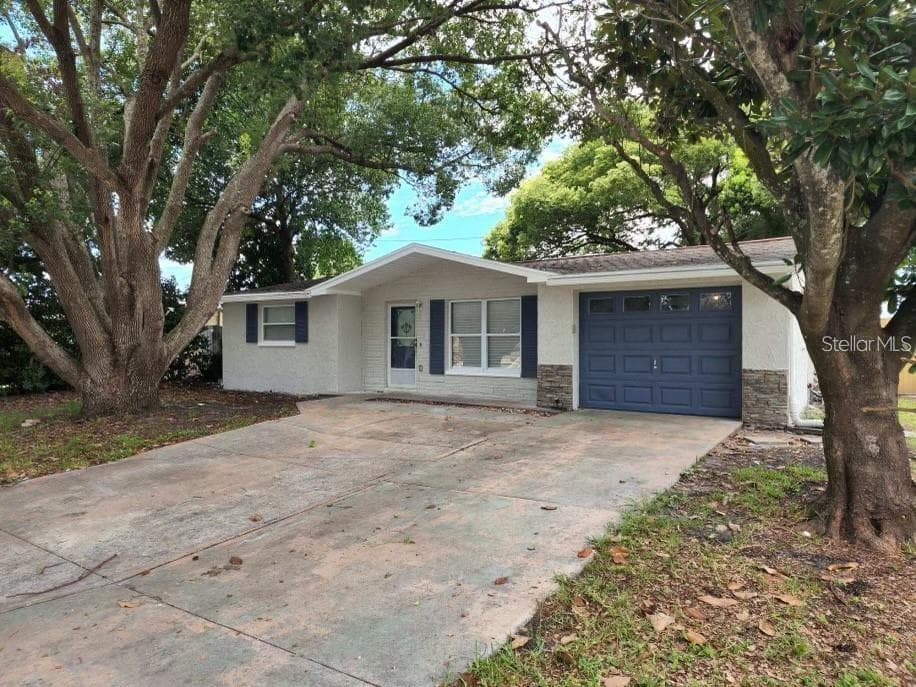 10817 PREMIER AVENUE PORT RICHEY, FL 34668