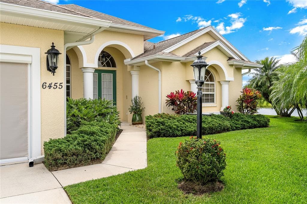 6455 35TH LANE VERO BEACH, FL 32966