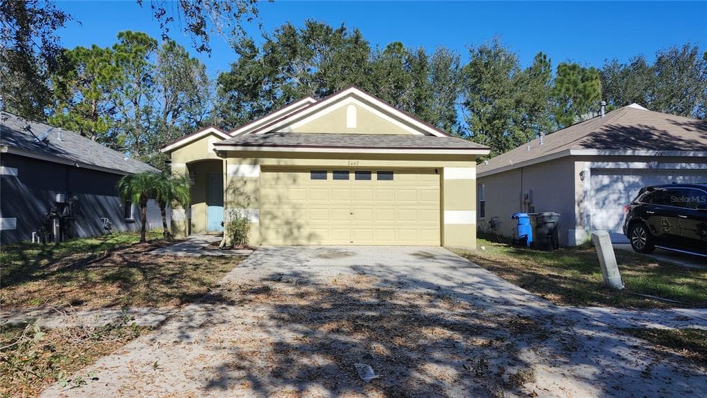 7447 OXFORD GARDEN CIRCLE APOLLO BEACH, FL 33572