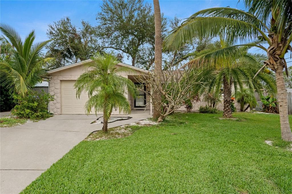 11319 121ST TERRACE LARGO, FL 33778