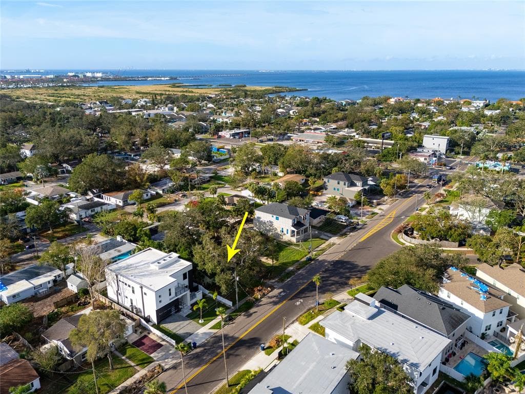 4706 W EUCLID AVENUE TAMPA, FL 33629