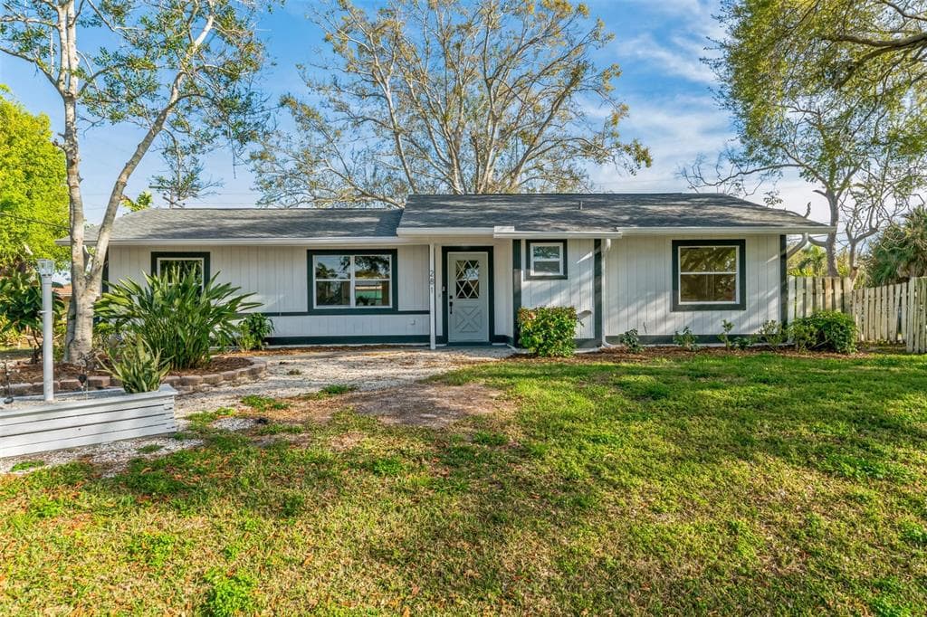 281 TREASURE RD