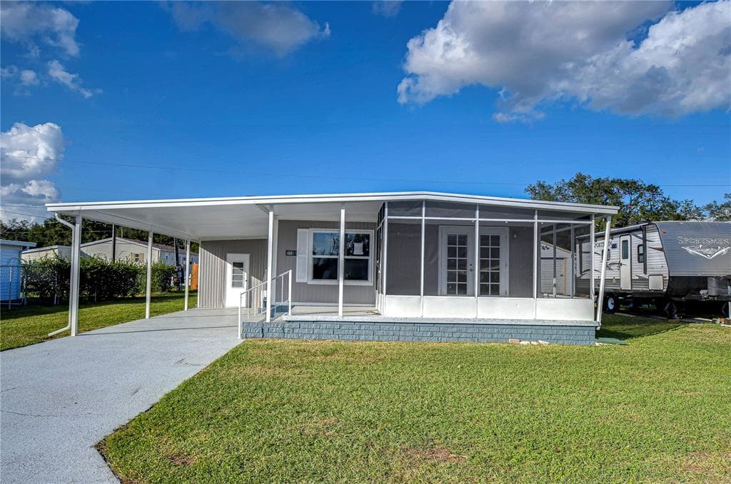 39053 FLORA AVENUE ZEPHYRHILLS, FL 33542