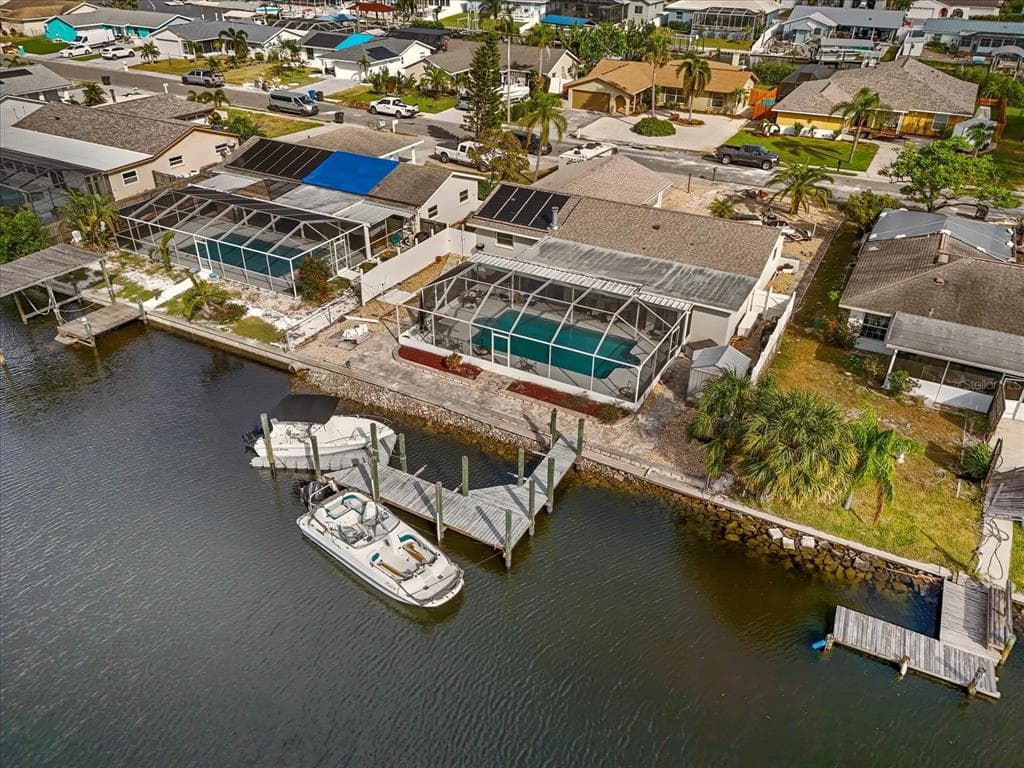 6516 SOLITAIRE PALM WAY APOLLO BEACH, FL 33572