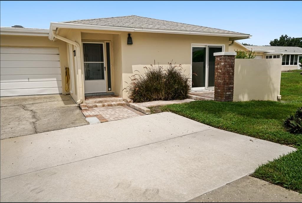 2735 SHERBROOKE LANE UNIT C PALM HARBOR, FL 34684