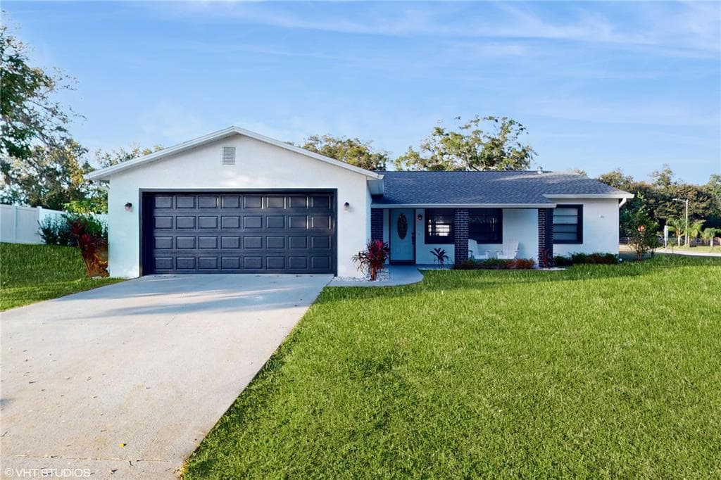 8443 SAINT GILES COURT ZEPHYRHILLS, FL 33541