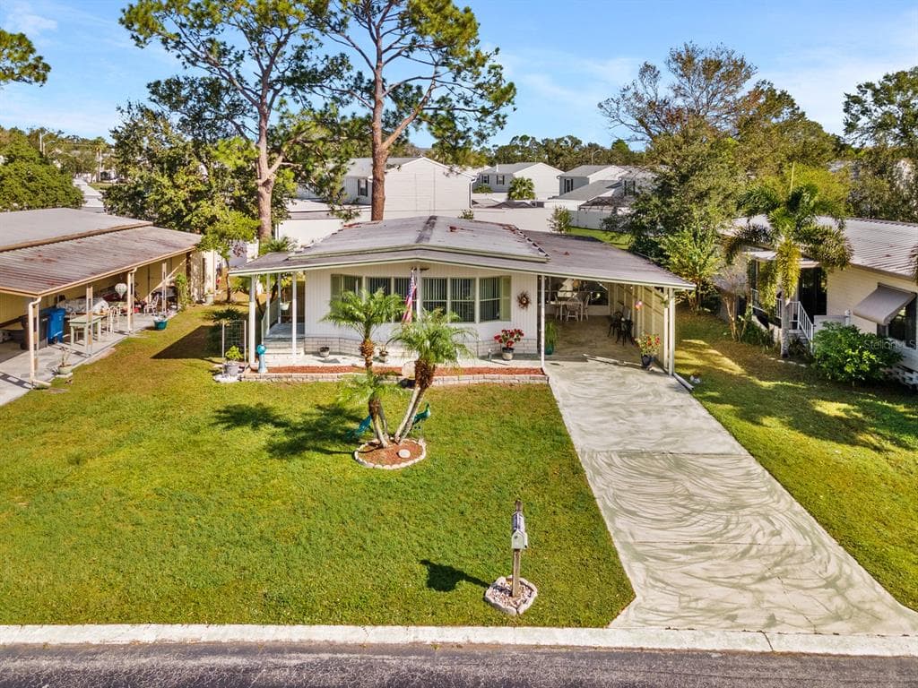 8911 SHELDON WEST DRIVE TAMPA, FL 33626