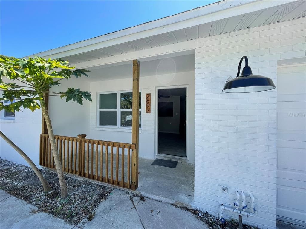 2693 SOUTH DRIVE CLEARWATER, FL 33759