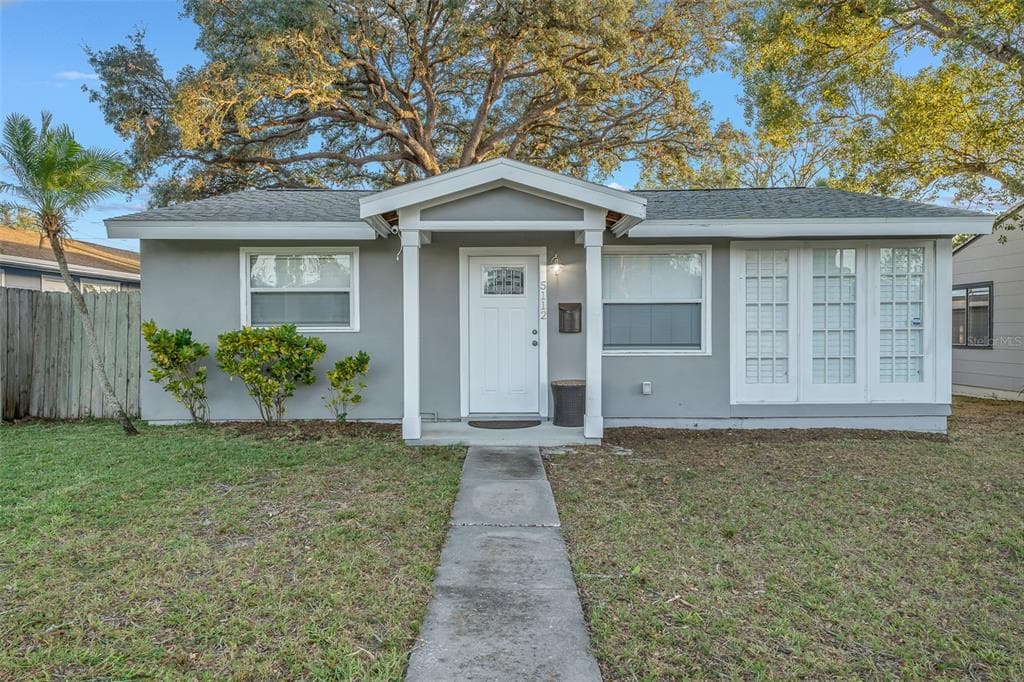 5112 4TH AVENUE N ST PETERSBURG, FL 33710