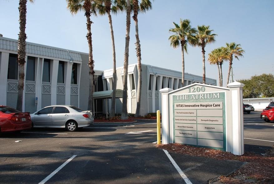 1200 N CENTRAL AVENUE UNIT 203 KISSIMMEE, FL 34741