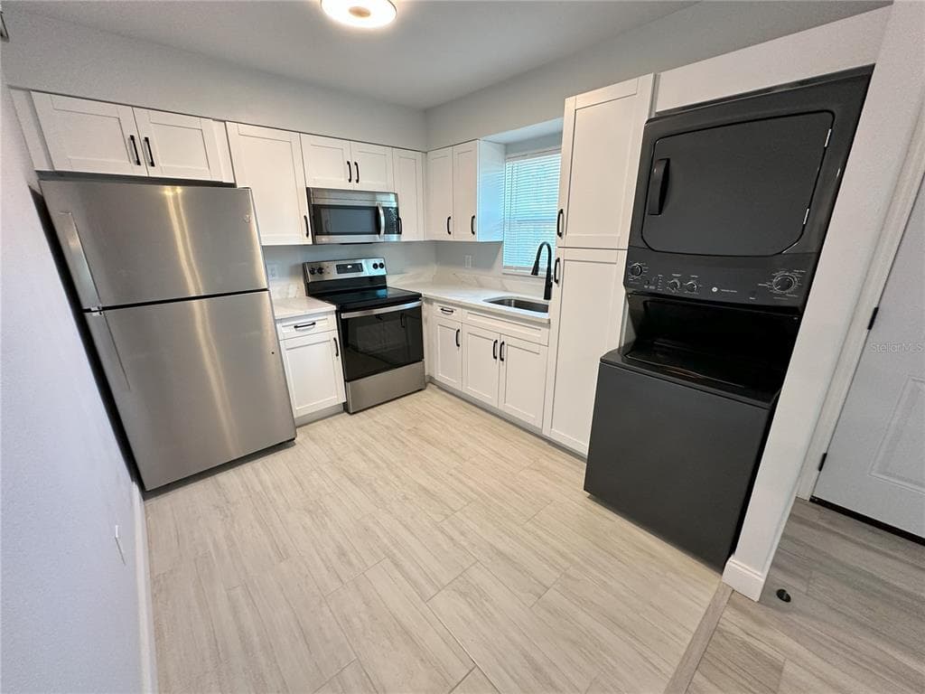 11312 N 52ND STREET UNIT 10 TAMPA, FL 33617