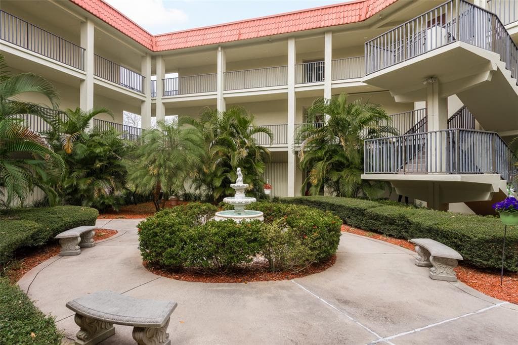 2700 BAYSHORE BOULEVARD UNIT 3201 DUNEDIN, FL 34698