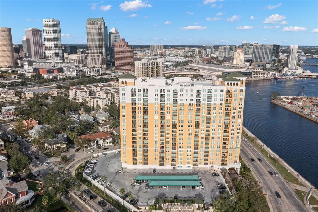 345 BAYSHORE BOULEVARD UNIT 308 TAMPA, FL 33606