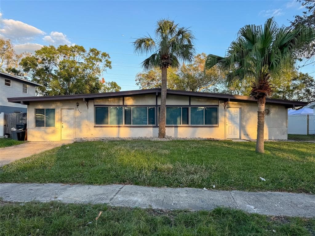 329 COUNTRY CLUB DRIVE OLDSMAR, FL 34677