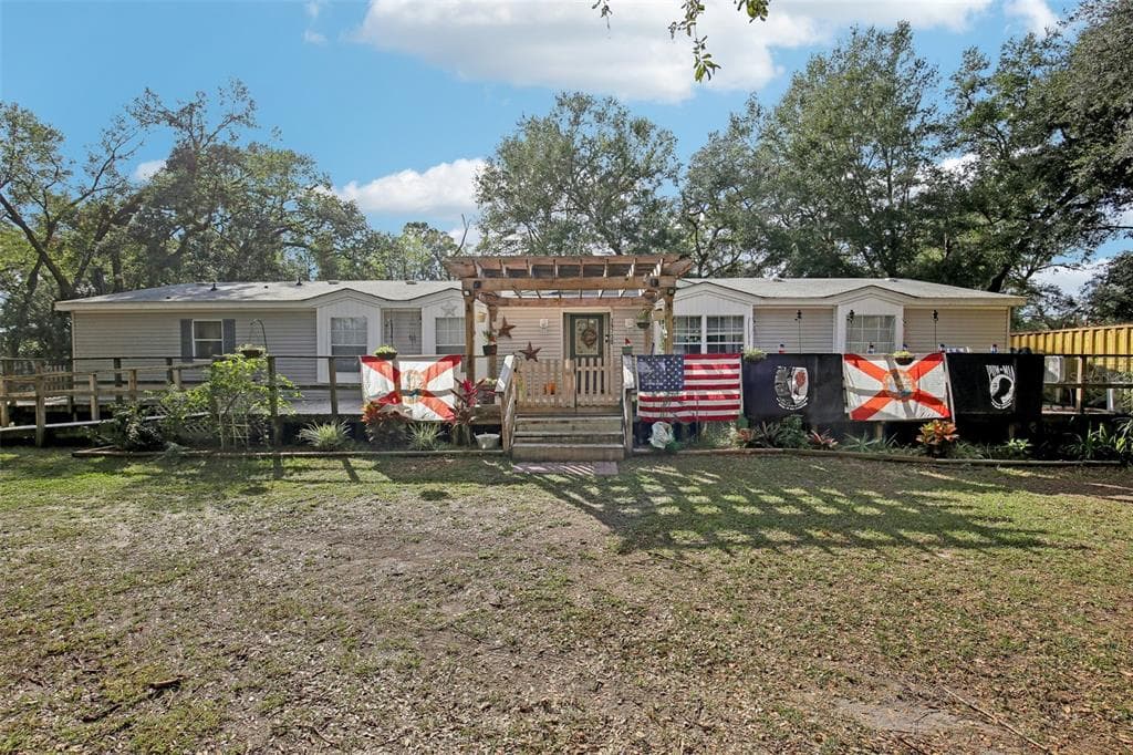 39730 PRETTY POND ROAD ZEPHYRHILLS, FL 33540