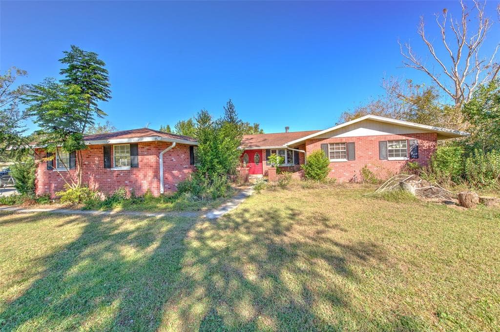 36919 CHANCEY ROAD ZEPHYRHILLS, FL 33541