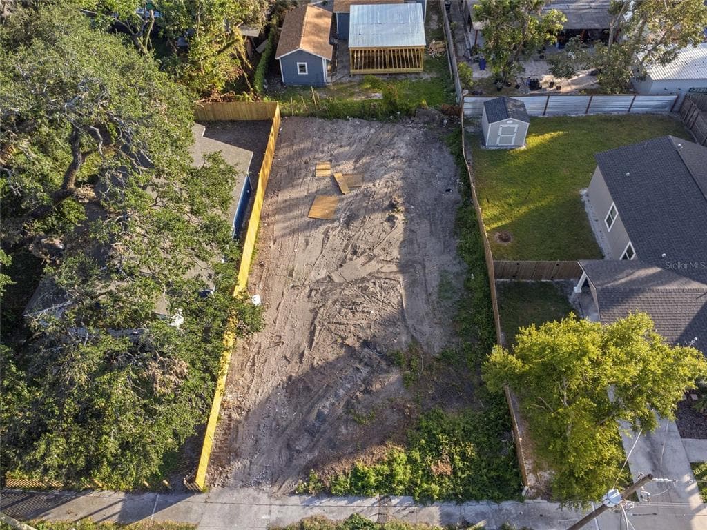 1017 E 25TH AVENUE TAMPA, FL 33605