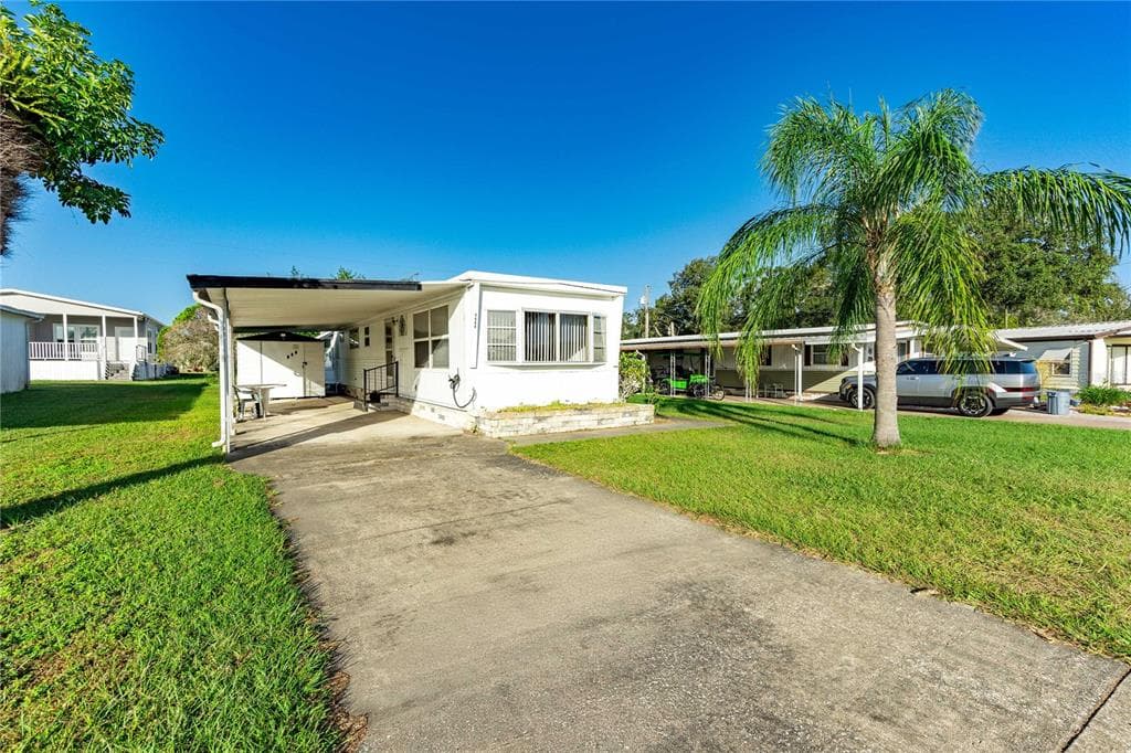 5509 BARBARA STREET ZEPHYRHILLS, FL 33542