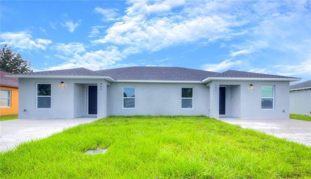 304 CORSICA COURT UNIT A KISSIMMEE, FL 34758