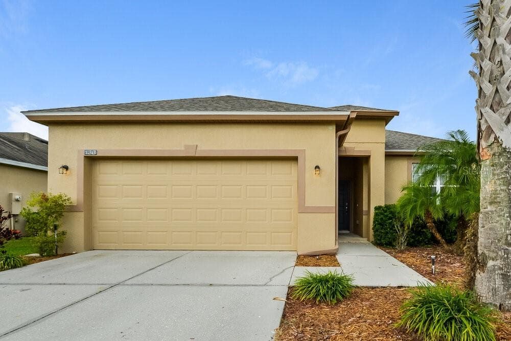 136 ADONCIA WAY SANFORD, FL 32771