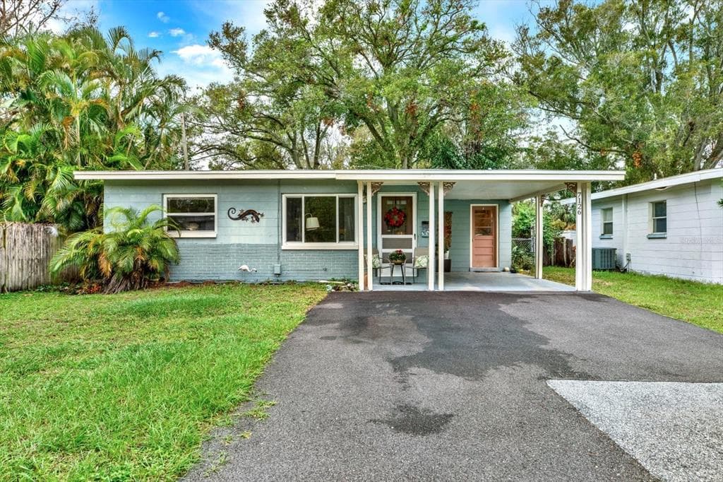 7126 61ST STREET N PINELLAS PARK, FL 33781