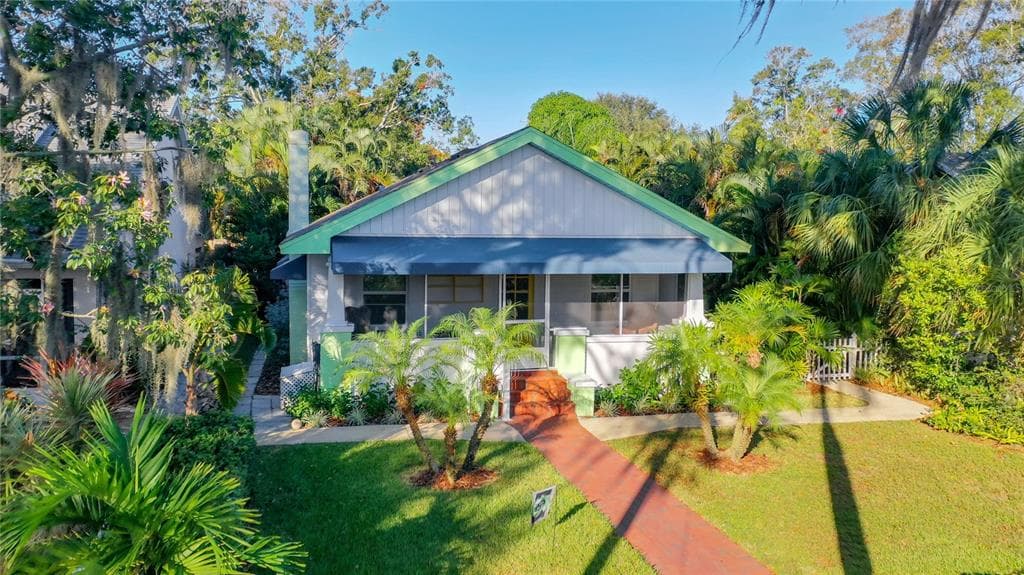 2758 10TH STREET N ST PETERSBURG, FL 33704